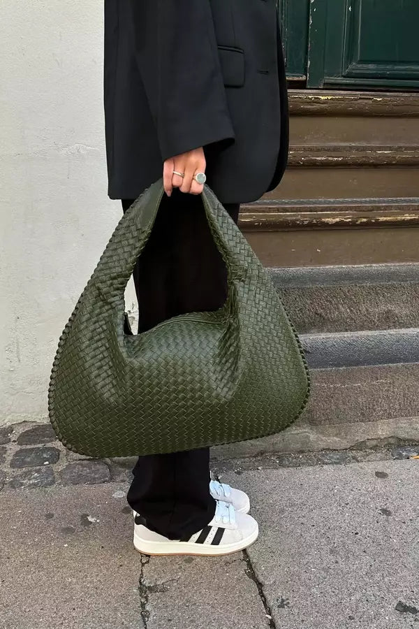 Women's Woven Slouchy Shoulder Bag