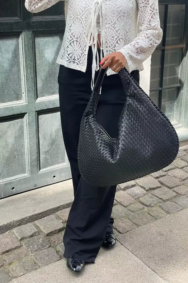 Women's Woven Slouchy Shoulder Bag